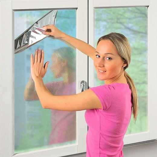 Почему не стоит клеить солнцезащитную плёнку на стёкла