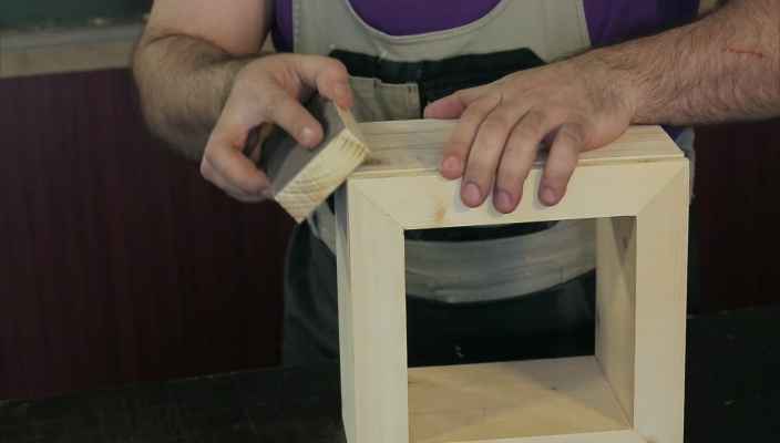 Как обработать углы у деревянного кашпо