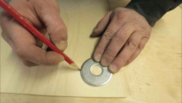 Как из фанеры сделать циркуль