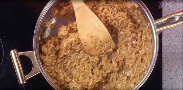 Жареный рис с кабачковой икрой