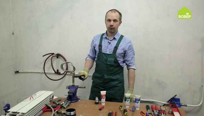 Два способа устранить течь из-под шарового крана