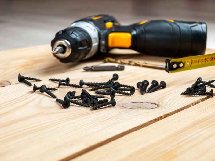 Как выбрать саморезы для строительства и домашнего ремонта