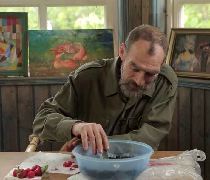 Получаем семена клубники и малины