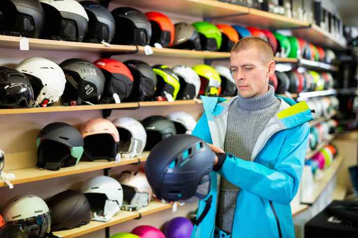 Как выбрать шлем для катания на сноуборде и горных лыжах