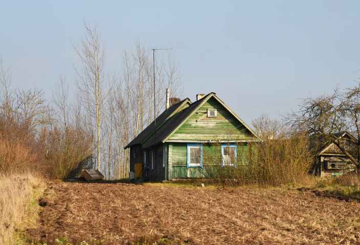 В Росреестре рассказали, как законно построить дом на сельхозземле