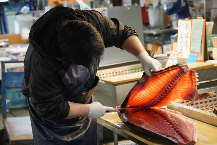 Эксперты назвали сорта рыбы, которые могут содержать ртуть