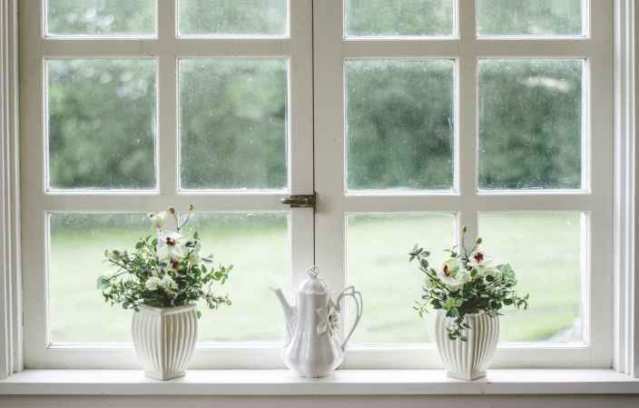 Моем окна: секреты идеальной чистоты