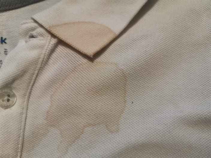 Как отстирать пятно от кока-колы с белой футболки из хлопка?