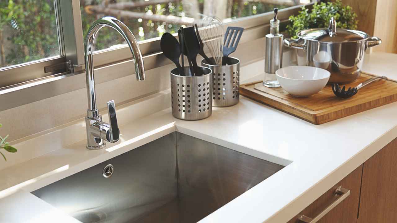 Kitchen Sink Faucet смеситель