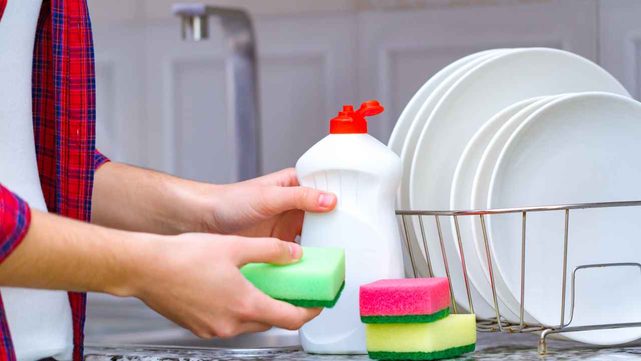 Как выбрать средство для мытья посуды