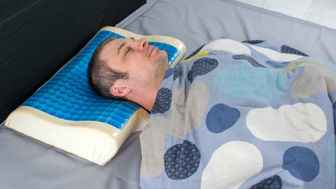Ортопедическая подушка для мужчин