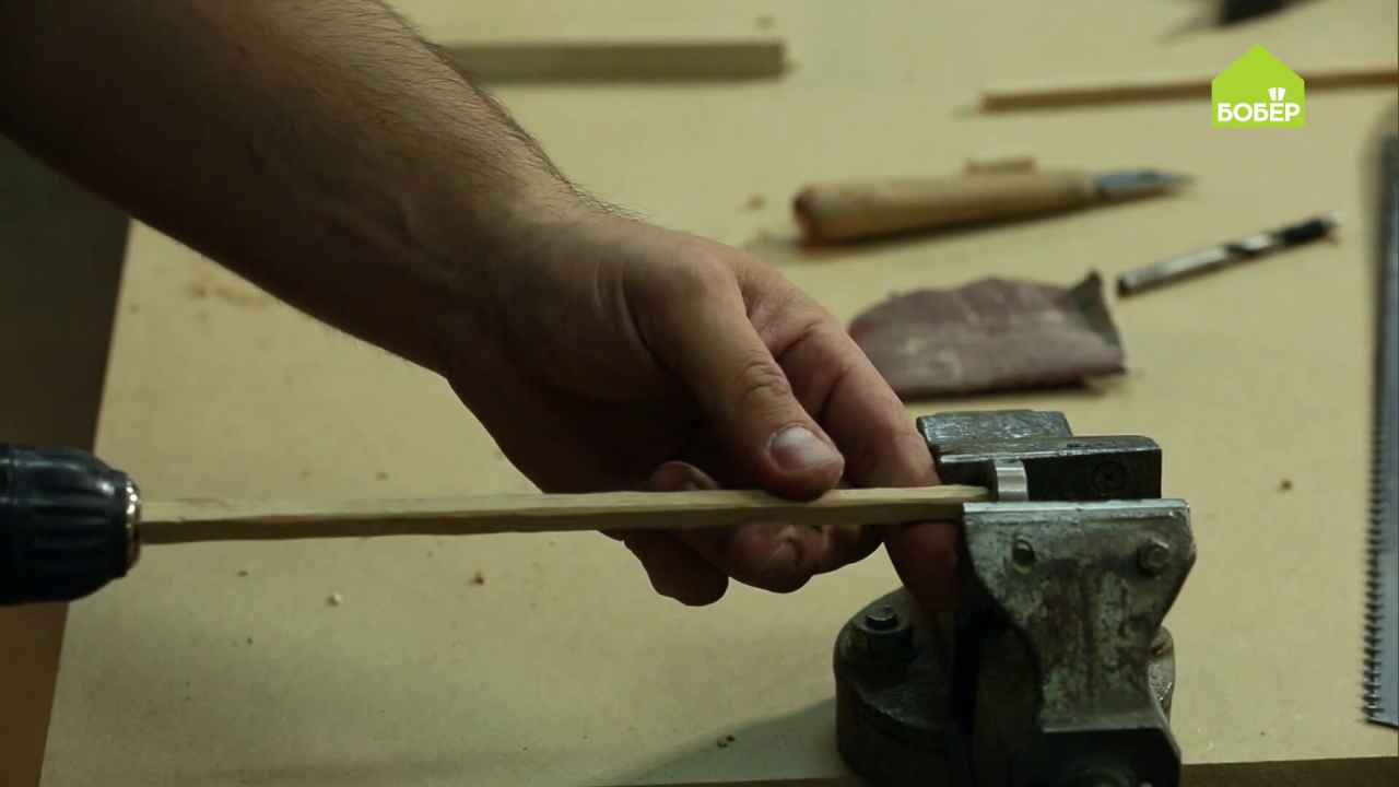 Мастер показал простой способ изготовления деревянных шкантов