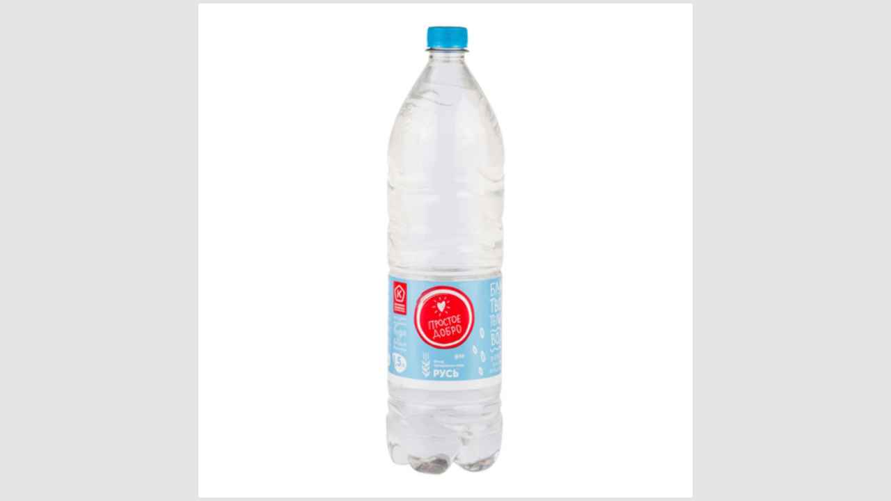 Вода питьевая, высшей категории, «Натуральная вода» (Aqua Naturale), негазированная «Простое добро» 