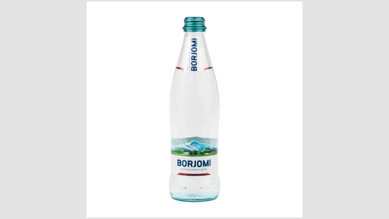 Вода минеральная, природная, питьевая, лечебно-столовая, гидрокарбонатная, натриевая, газированная Borjomi