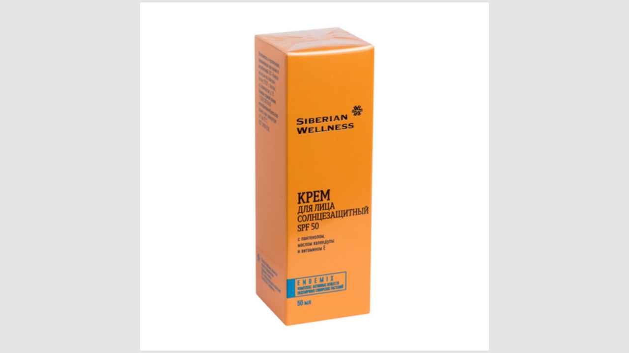 Крем для лица солнцезащитный SPF 50 с пантенолом, маслом календулы и витамином Е Siberian Wellness