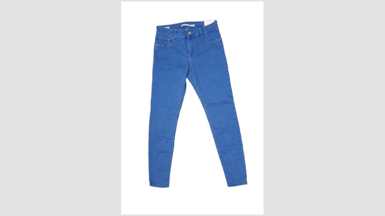 Джинсы женские Bershka