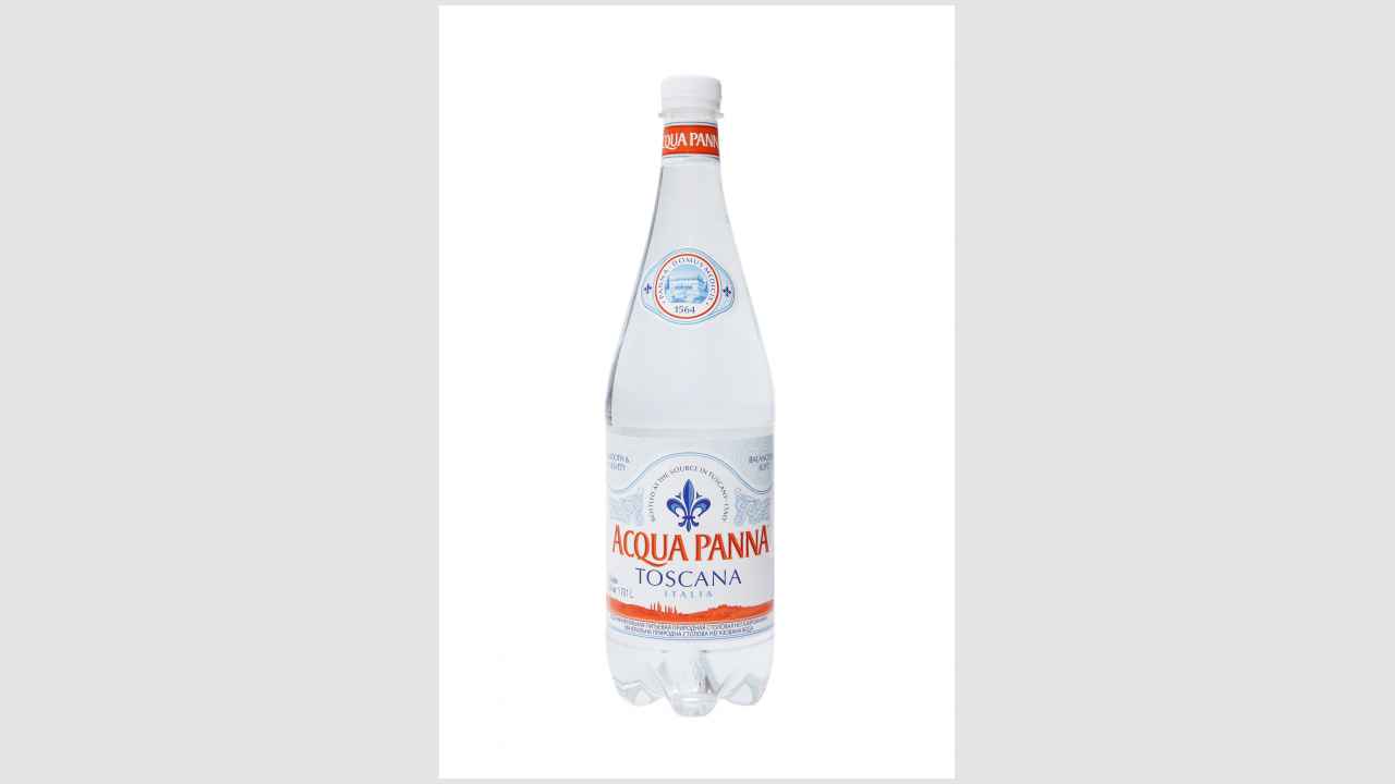 Вода минеральная питьевая, природная, столовая торговой марки Acqua Panna, негазированная