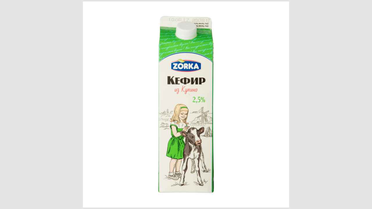Кефир с массовой долей жира 2,5% Zorka