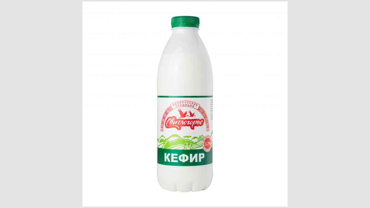 Кефир с массовой долей жира 3,2 % 	