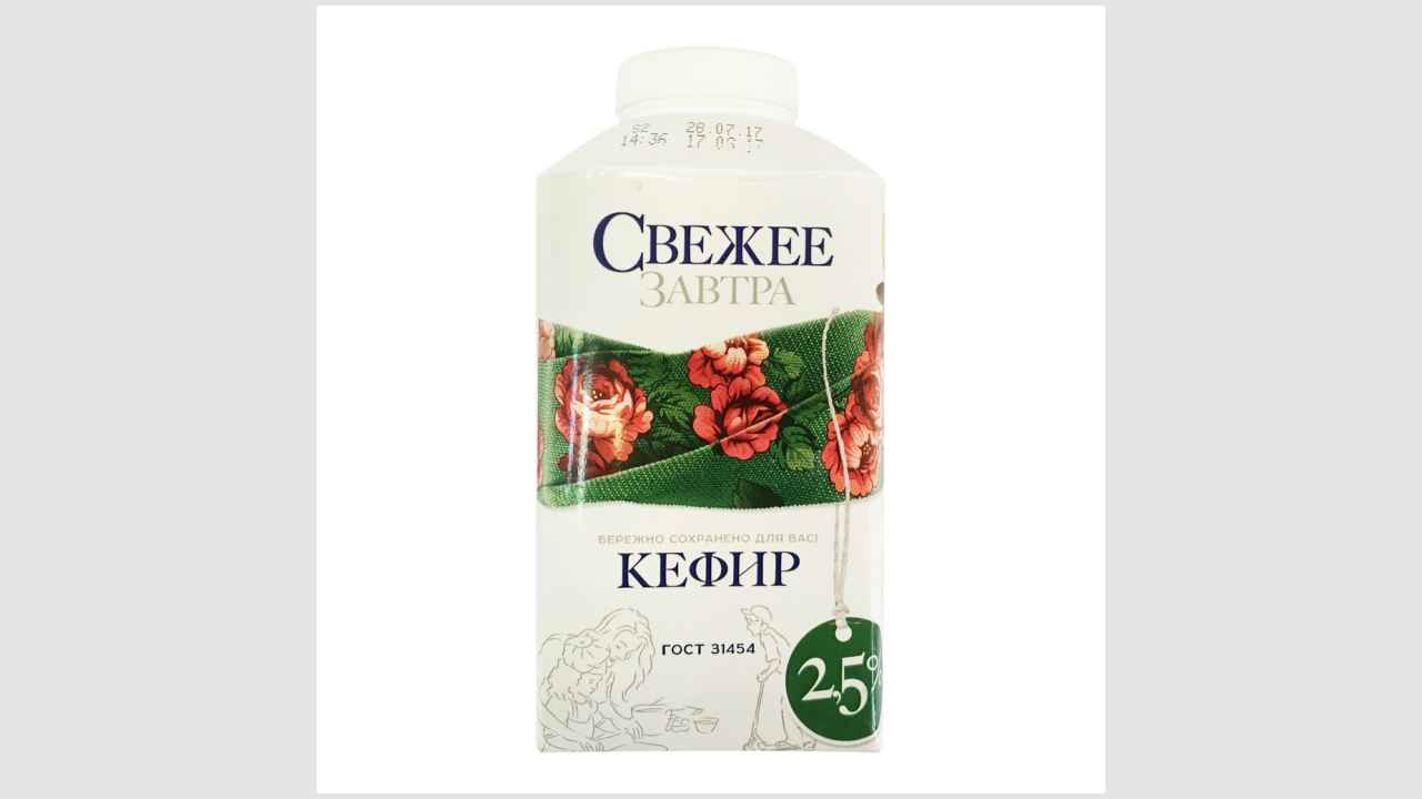 Кефир с массовой долей жира 2,5% «Свежее завтра»