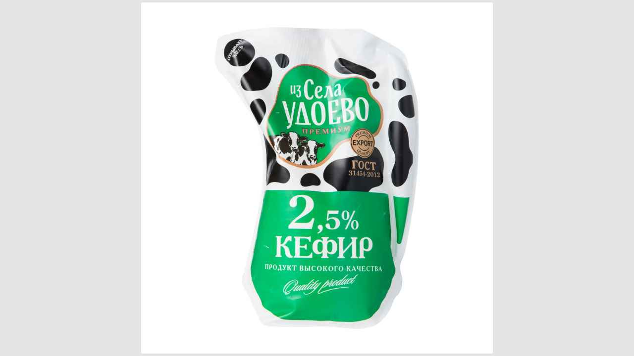 Кефир с массовой долей жира 2,5% «Из села Удоево»