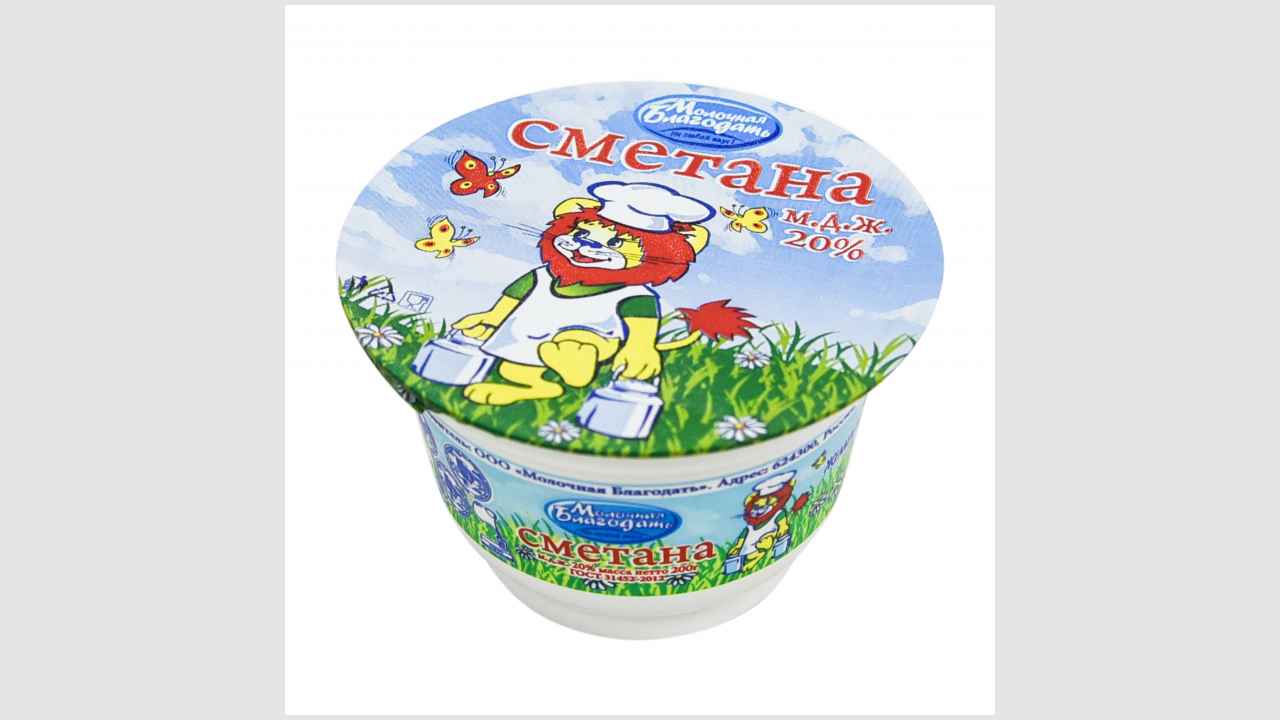 Сметана "Молочная благодать" с массовой долей жира 20%