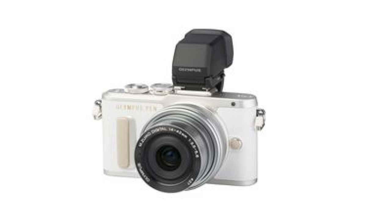 Olympus PEN E-PL8 + M.ZUIKO DIGITAL ED 14‑42mm 1:3.5‑5.6 EZ + VF4