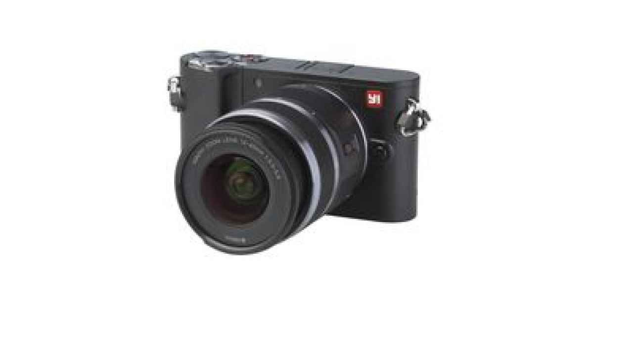Yi M1 + XIAOYI 12-40mm 1:3.5-5.6