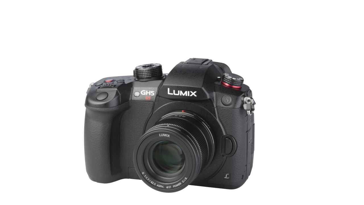 Panasonic LUMIX DC-GH5S + LUMIX G 42.5mm 1:1.7 ASPH. POWER O.I.S.
