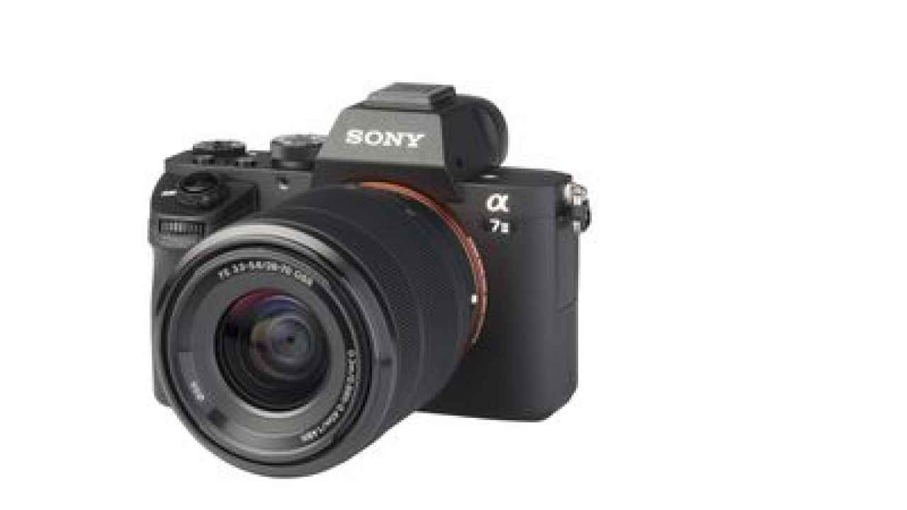 Sony Alpha 7 II + SEL FE 28-70mm 1:3.5-5.6 OSS