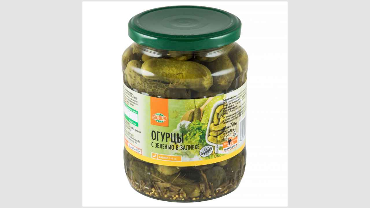 Огурцы с зеленью в заливке