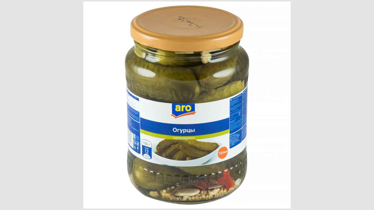 Огурцы маринованные целые