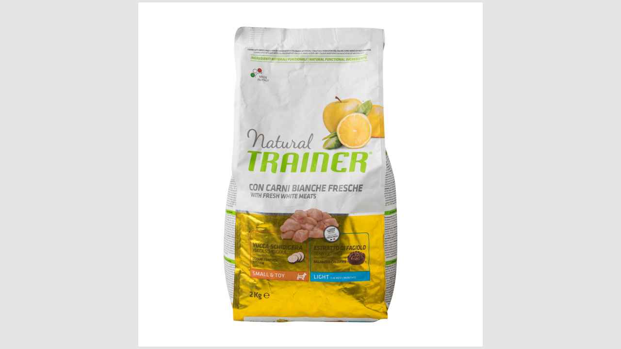 Полнорационный корм Trainer  для взрослых собак мелких и миниатюрных, склонных к набору лишнего веса