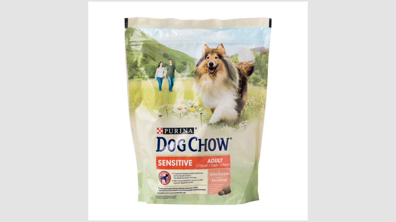 Dog chow (Дог чау). Корм сухой, полнорационный, для взрослых собак с чувствительной кожей и чувствительным пищеварением, с лососем
