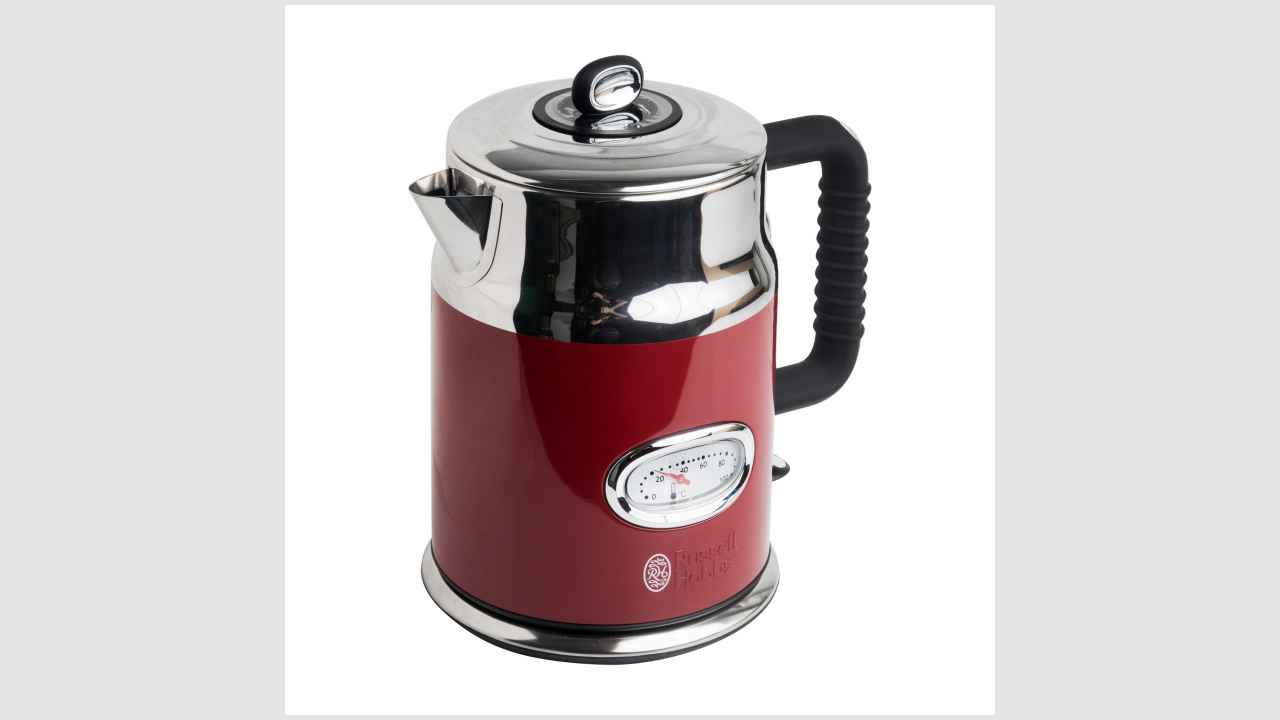 Чайник из нержавеющей стали, красного цвета, с винтажными акцентами. Russell hobbs