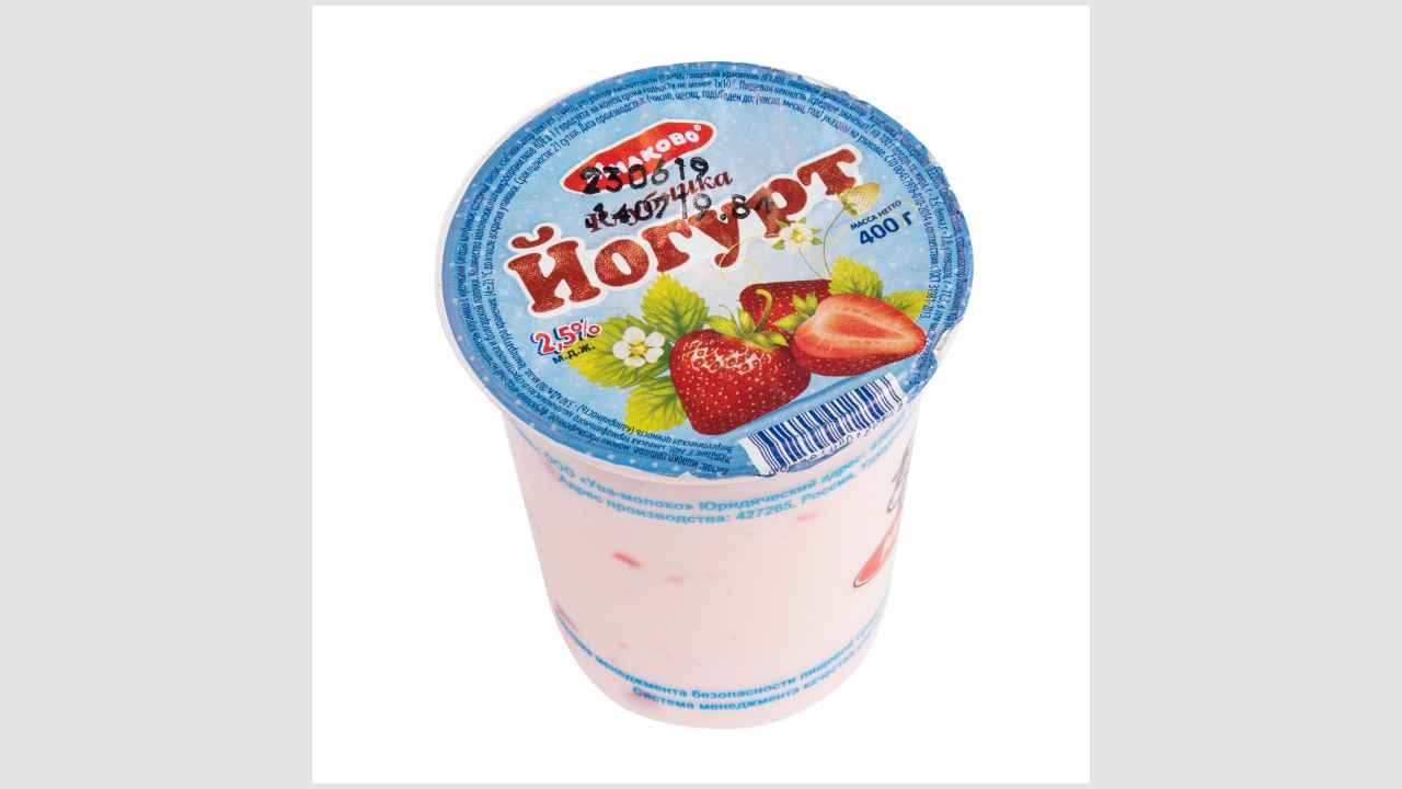 Йогурт «клубника»