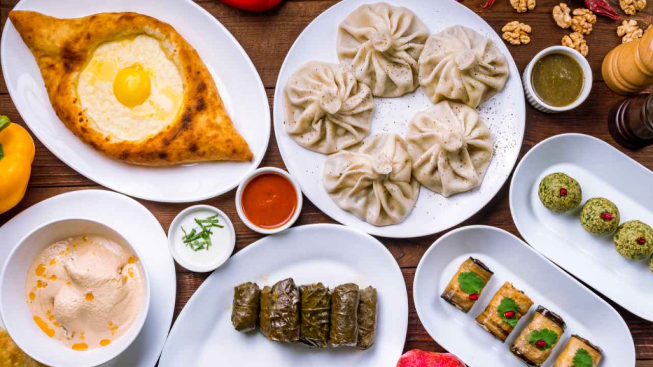 Лобио, мцвади и сациви — грузинская кухня