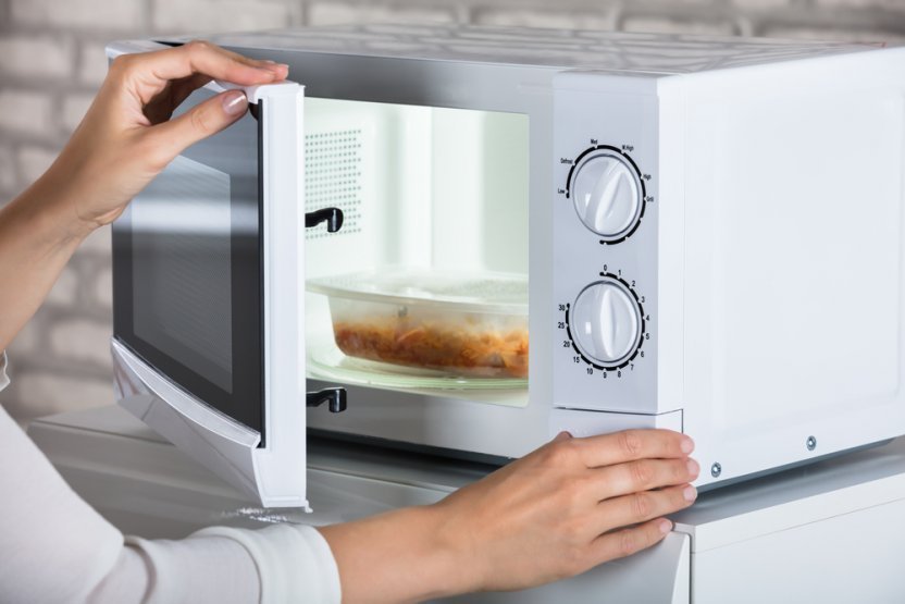 Эти продукты не стоит разогревать в микроволновке второй раз
